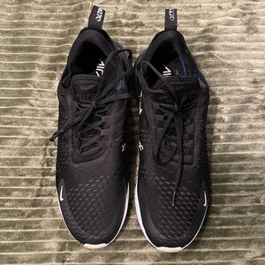 Nike Men's Air Max 270 Shoes 11.5